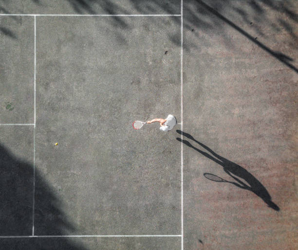 Quels sont les avantages d’une construction court de tennis resine synthetique à Mougins pour un club sportif ?